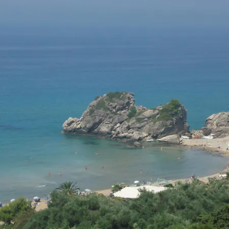 With Swimming Pool And Panorama Sea View - 아파트 *
